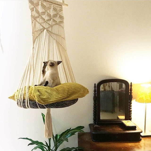 Handcrafted Macrame Pet Swing