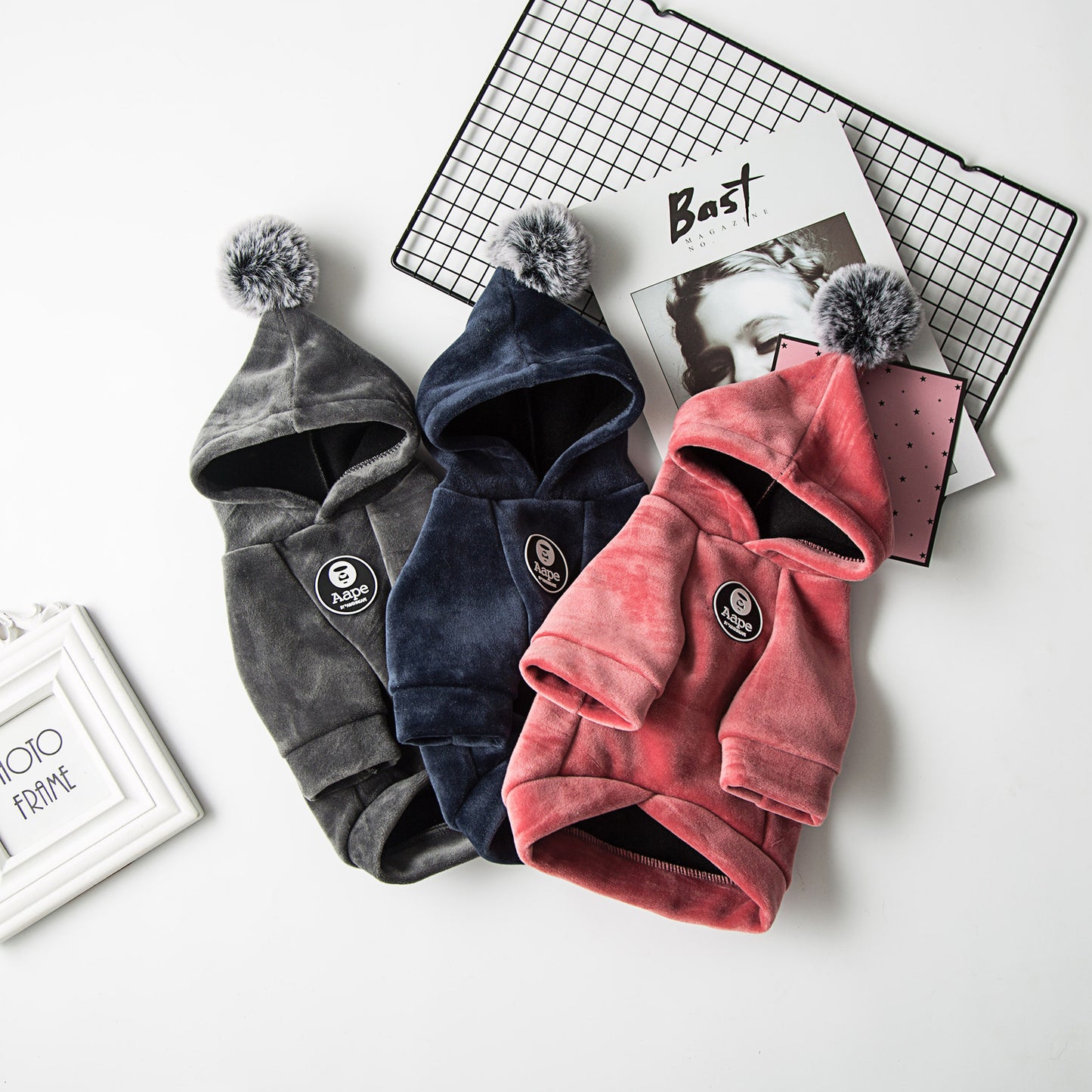 Comfortable and warm pet clothes for small dogs