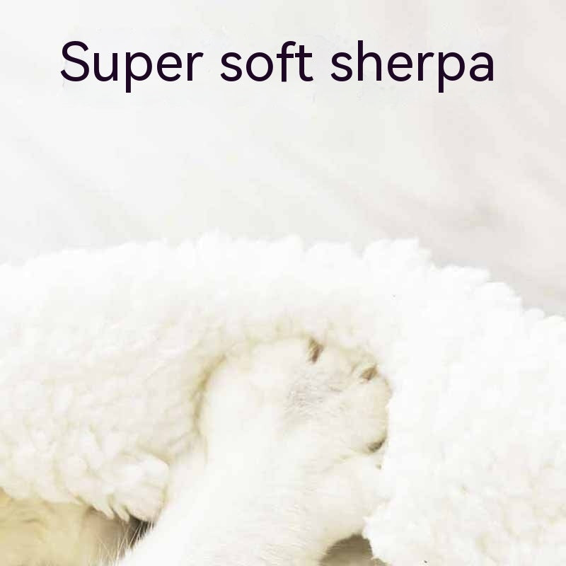 Rattan Cat Scratching Board with Warm Resting Spot