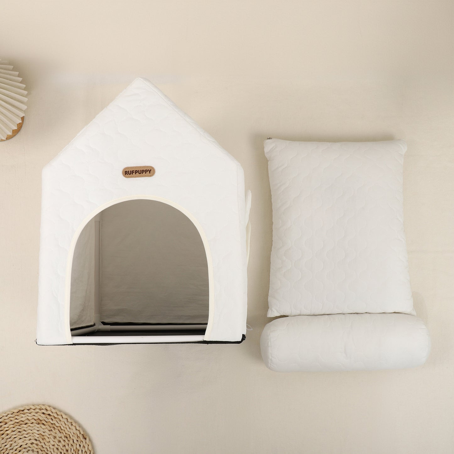 Cartoon Cute Four Seasons Universal Closed Dog Pet Room