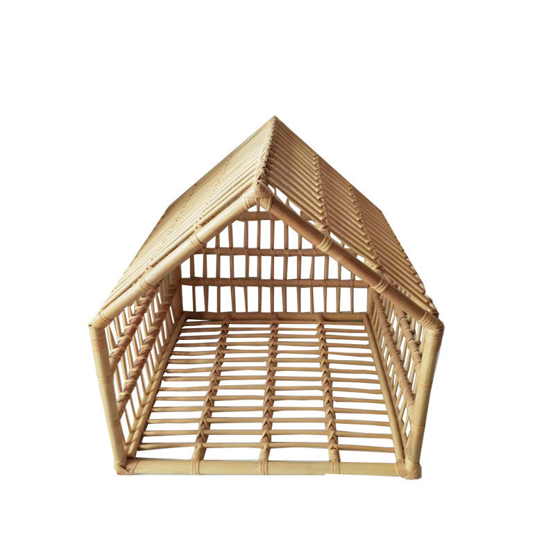 Rattan Cat and Small Dog Shelter
