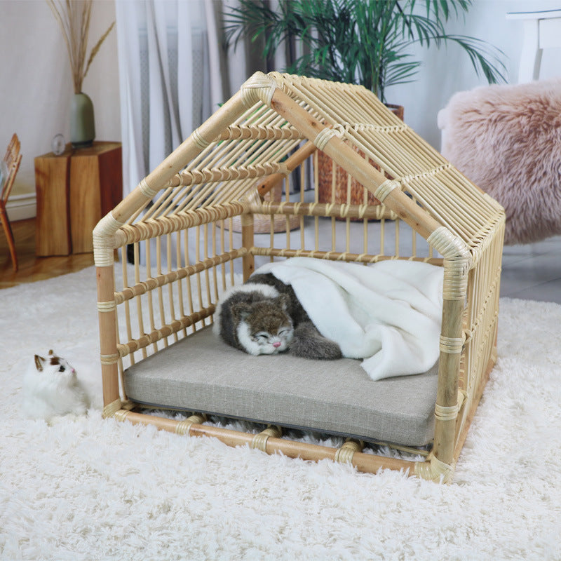 Rattan Cat and Small Dog Shelter